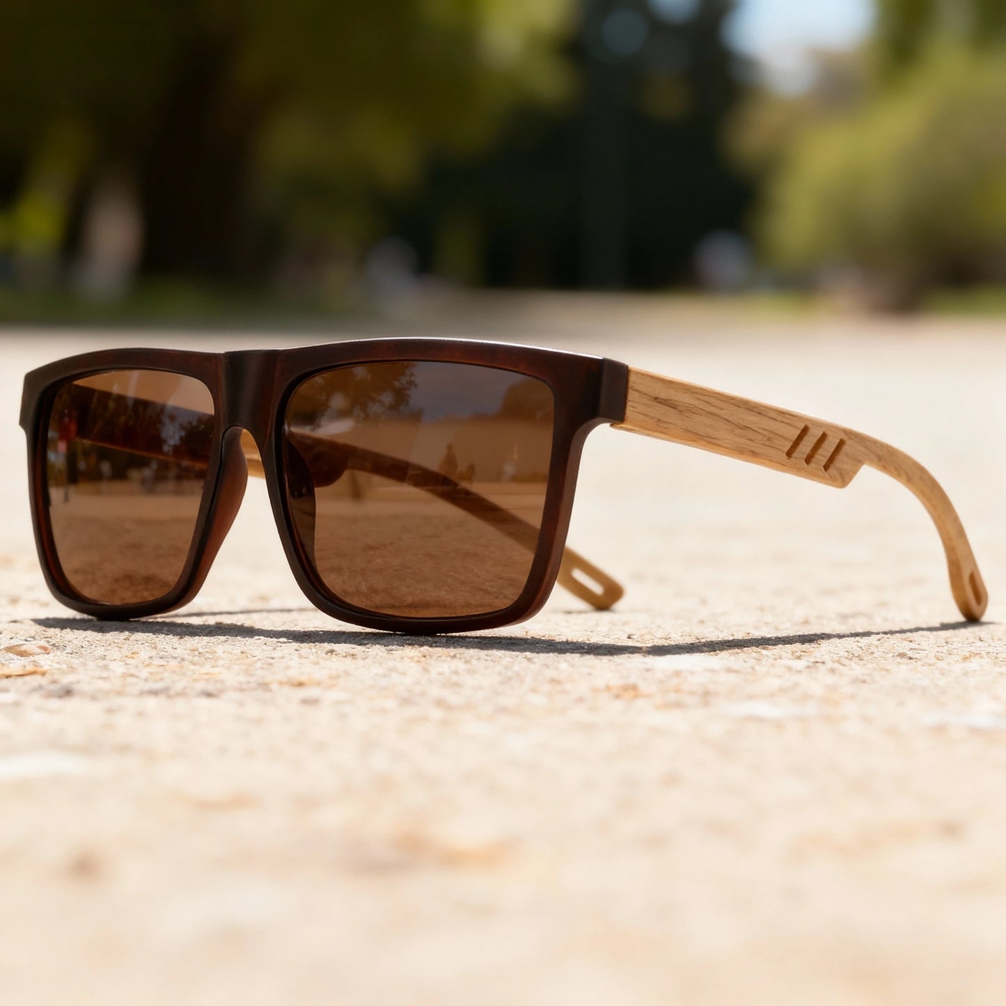Square Sunglasses - Wood Grain Hinge