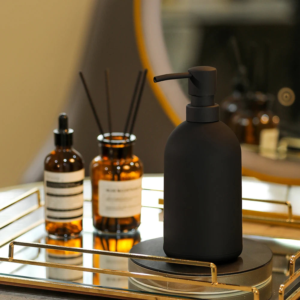 Matte Black Soap Dispenser - 16oz