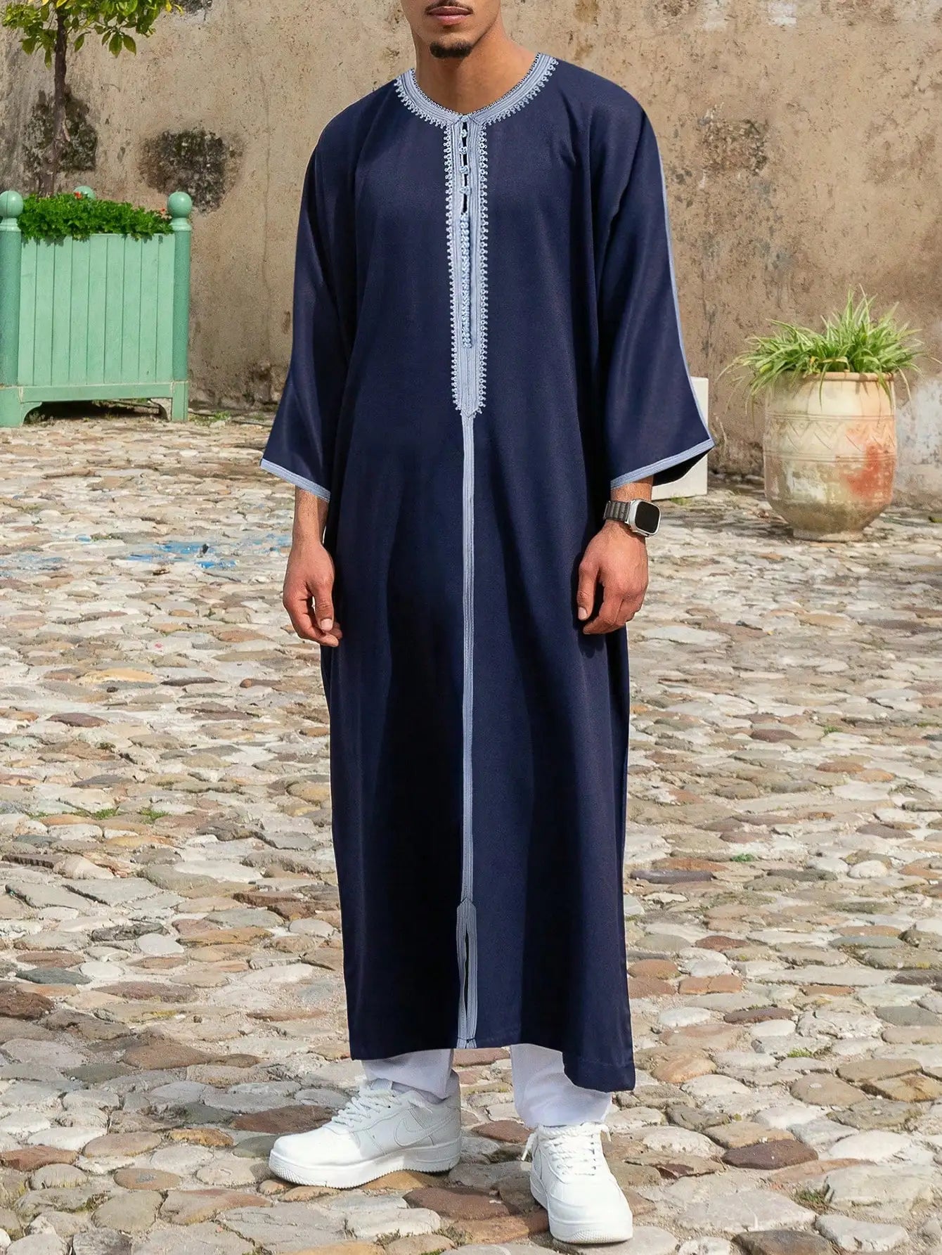 Embroidered Moroccan Thobe